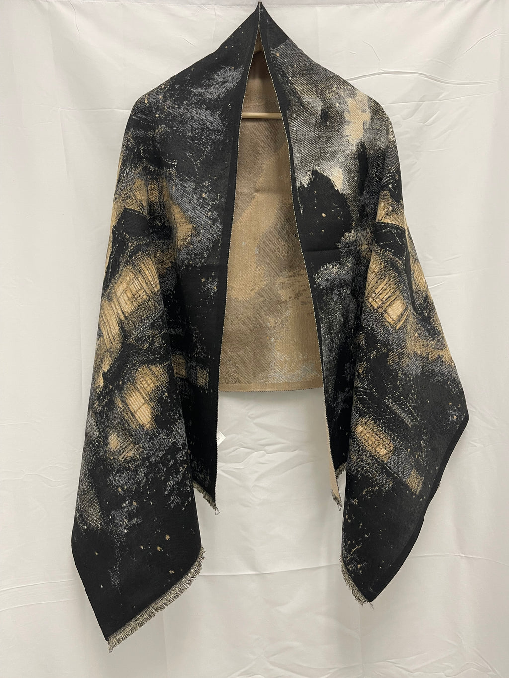 Women's Elegant Winter Shawl with Double-Sided Printed Design for Evening Dresses and Cold Weather Protection
